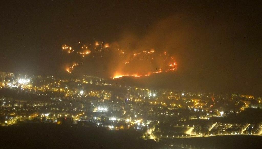 İsrail'in Lübnan'a yönelik saldırıları, Hizbullah kayıplarını artırırken bölgedeki gerginliği de