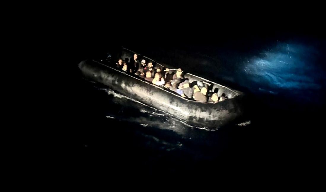 İzmir'de düzensiz göçmenlere yönelik gerçekleştirilen operasyonlar, güvenlik önlemleri ve insani