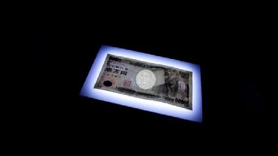 Japon hükümetinin zayıflayan yen ile ilgili endişeleri artıyor. Ekonomik dengeleri