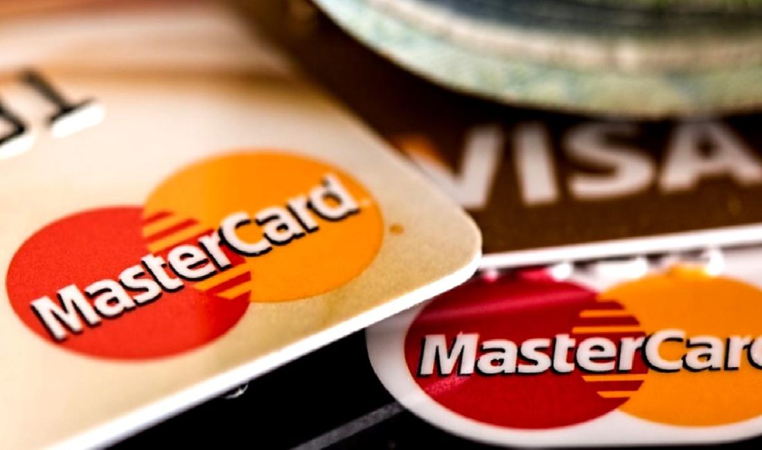 Kredi kartı aidatları hakkında bilmeniz gereken her şey burada! Tüketici