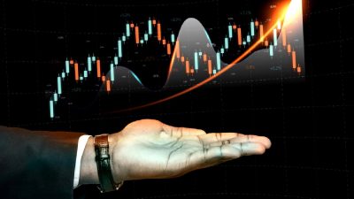 2023 yılı için kripto analistlerinin AAVE, HNT ve ZEC fiyat