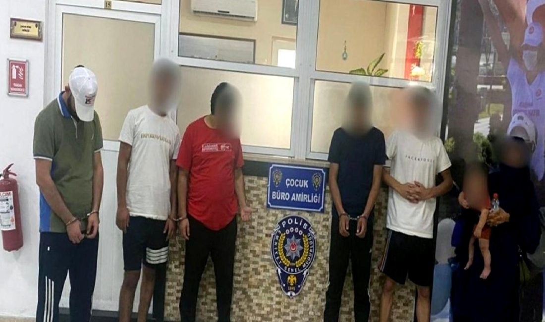 Marmaris’te Çocukların Korunması İçin Operasyon: 13 Çocuk Kurtarıldı Marmaris'te gerçekleştirilen operasyon sonucunda 13 çocuk kurtarıldı. Bu başarılı müdahale,