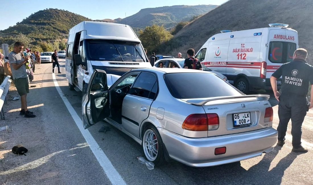 Merzifon’da Tarım İşçilerini Taşıyan Minibüs Kaza Yaptı Merzifon'da tarım işçilerini taşıyan bir minibüs kaza yaptı. Olayda yaralananlar