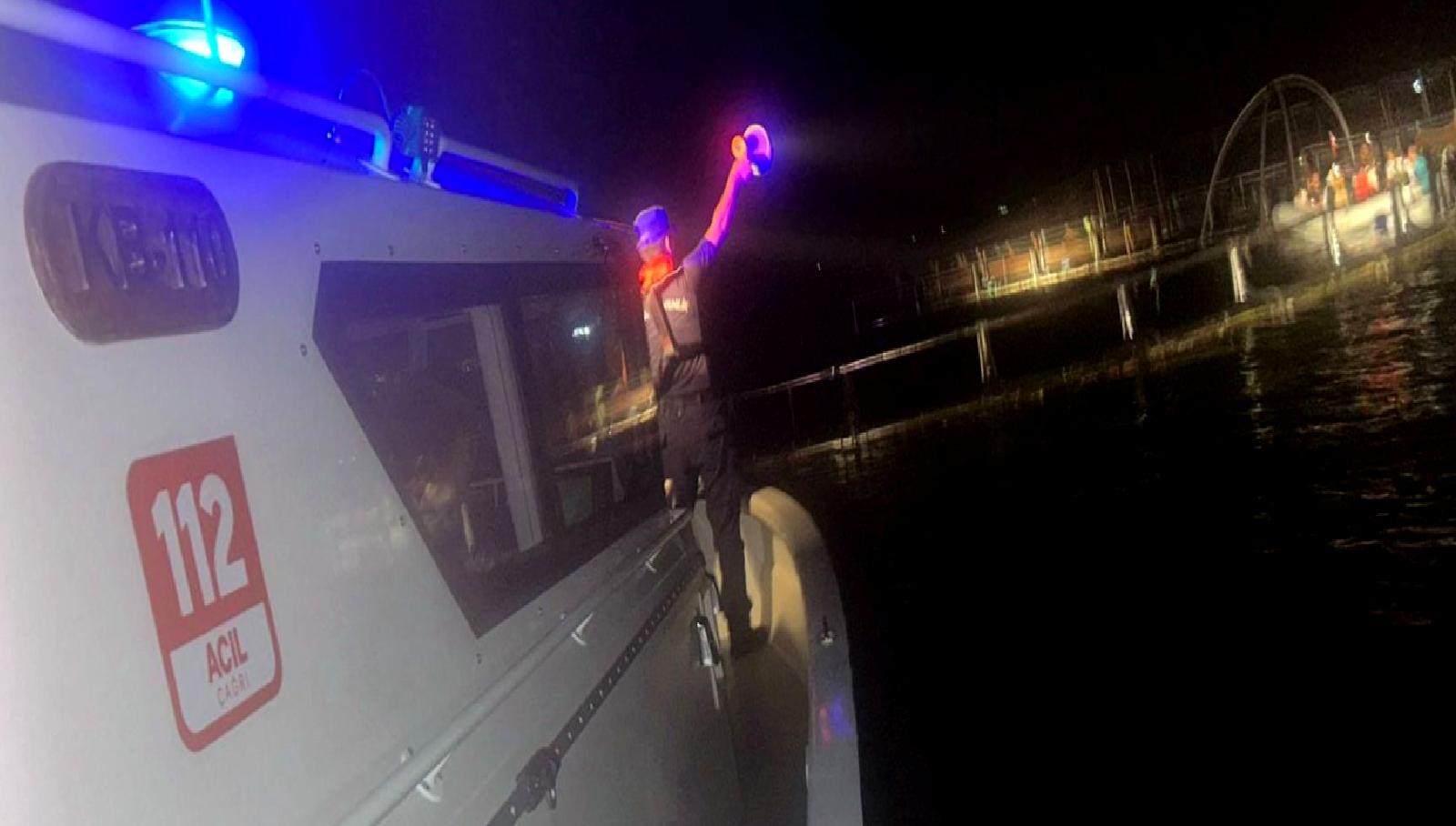 Milas'ta düzenlenen operasyonla 20 düzensiz göçmen ve 1 kaçakçı yakalandı.