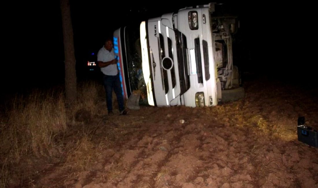 Şanlıurfa’da Bakır Kablo Yüklü Tır Kazası: 1 Yaralı Şanlıurfa'da meydana gelen bakır kablo yüklü tır kazasında 1 kişinin