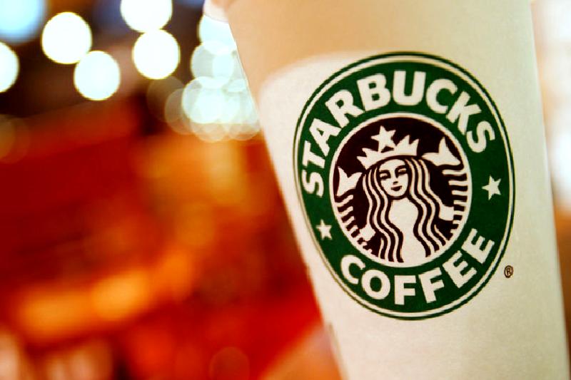 Starbucks ve Elliott Management arasındaki anlaşma teklifi, şirketin geleceği için
