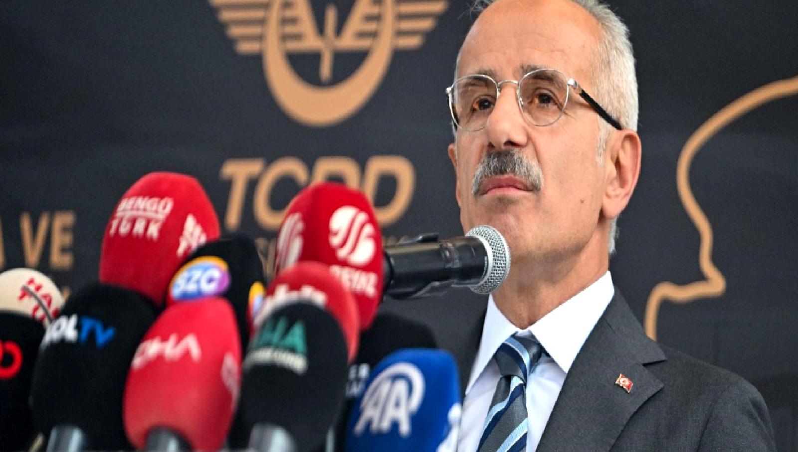 Ulaştırma ve Altyapı Bakanı, Instagram erişim engeli ile ilgili önemli