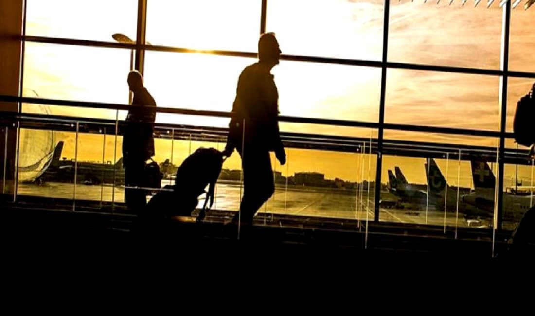 Yurt dışına çıkış harcı, 2023 itibarıyla 500 TL'ye yükseldi. Seyahat