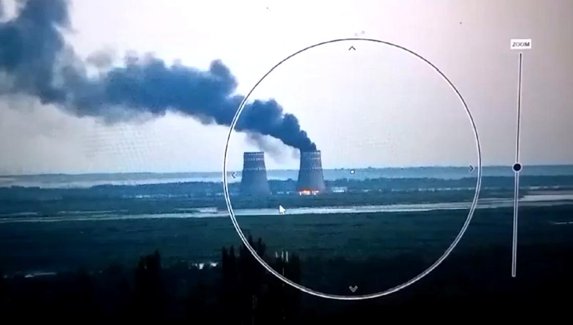 Zaporijya Nükleer Güç Santrali'nde meydana gelen yangın, güvenlik endişelerini artırdı.