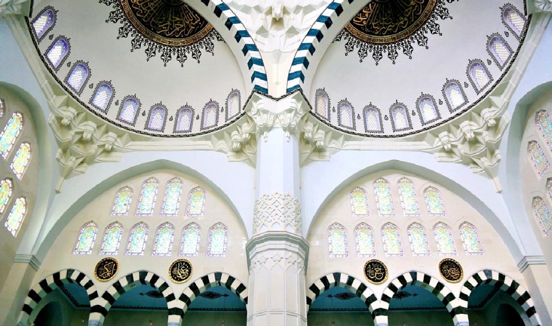 Ankara’da MİT Koordinesinde Siber Güvenlik Operasyonu Ankara'da MİT'in koordinesinde gerçekleştirilen siber güvenlik operasyonu, ulusal güvenliği tehdit