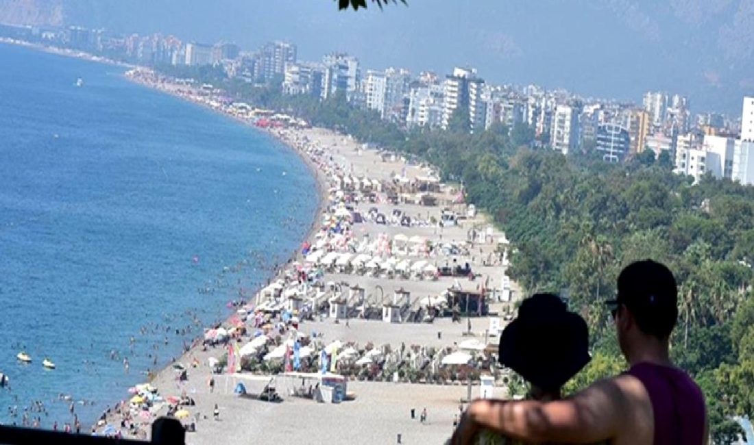 Antalya’da Yabancı Turist Sayısında Rekor ve 2025 Hedefleri Antalya, yabancı turist sayısında rekor kırarak 2025 hedeflerine doğru ilerliyor.