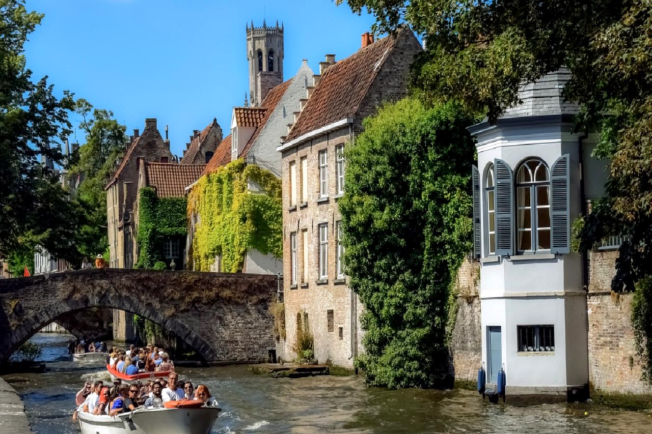 Belçika'da yerel seçimlerde oy kullanma süreci ve Türk adaylar hakkında