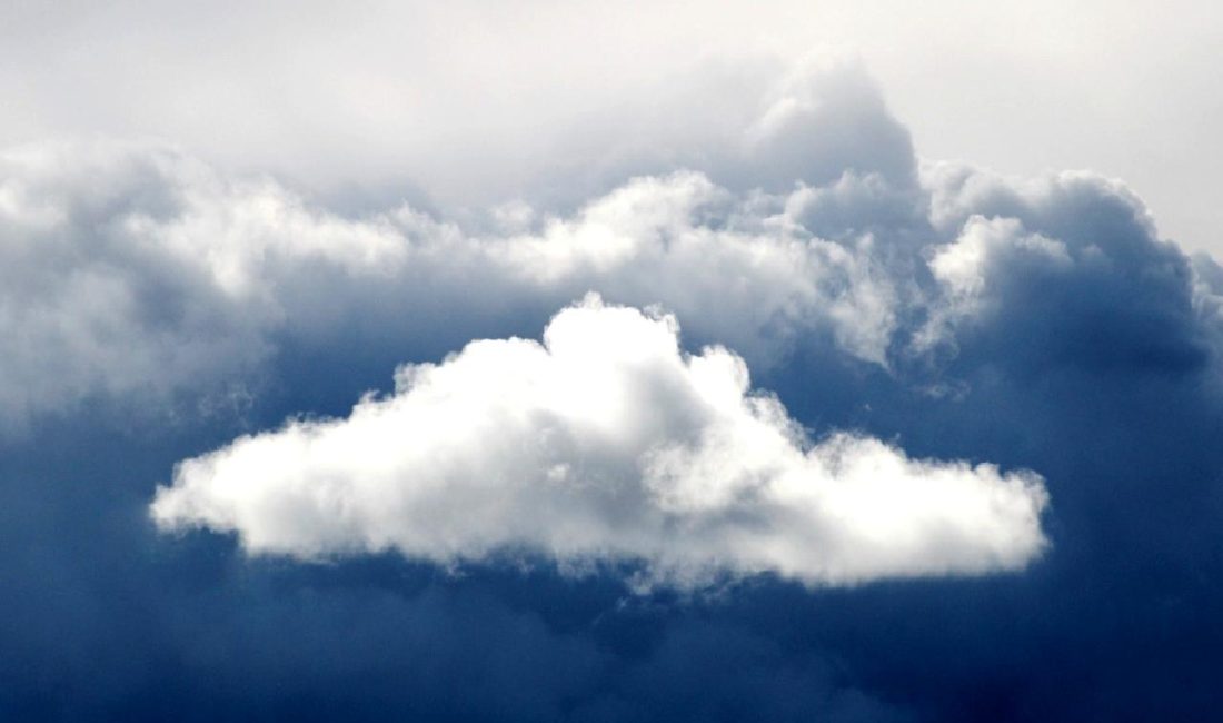 Boeing, iş kesintileri ve 777X jetinin gecikmesi ile zorlu bir