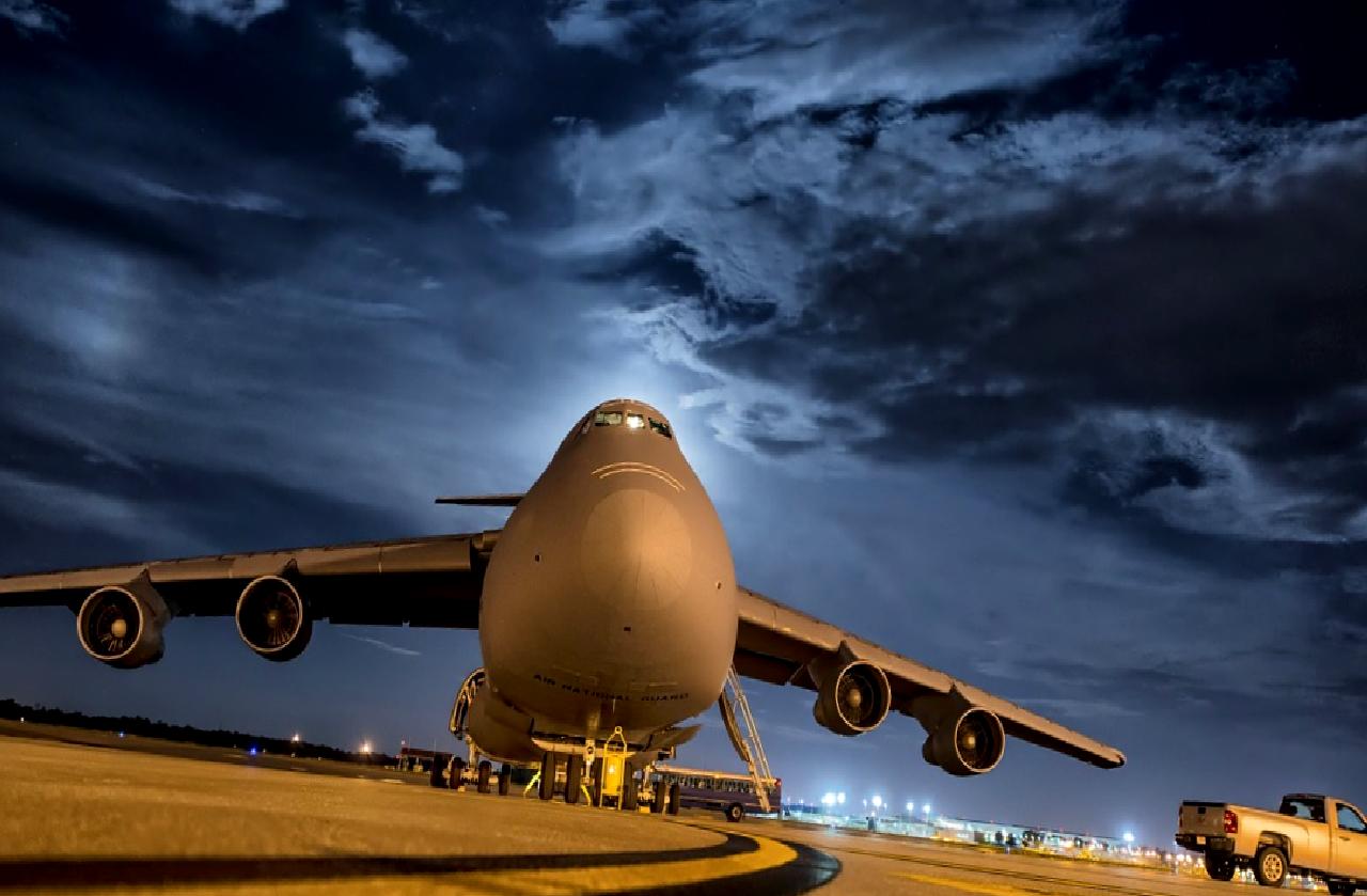 Boeing ve sendika müzakereleri yeniden başlıyor. İşçilerin hakları ve çalışma