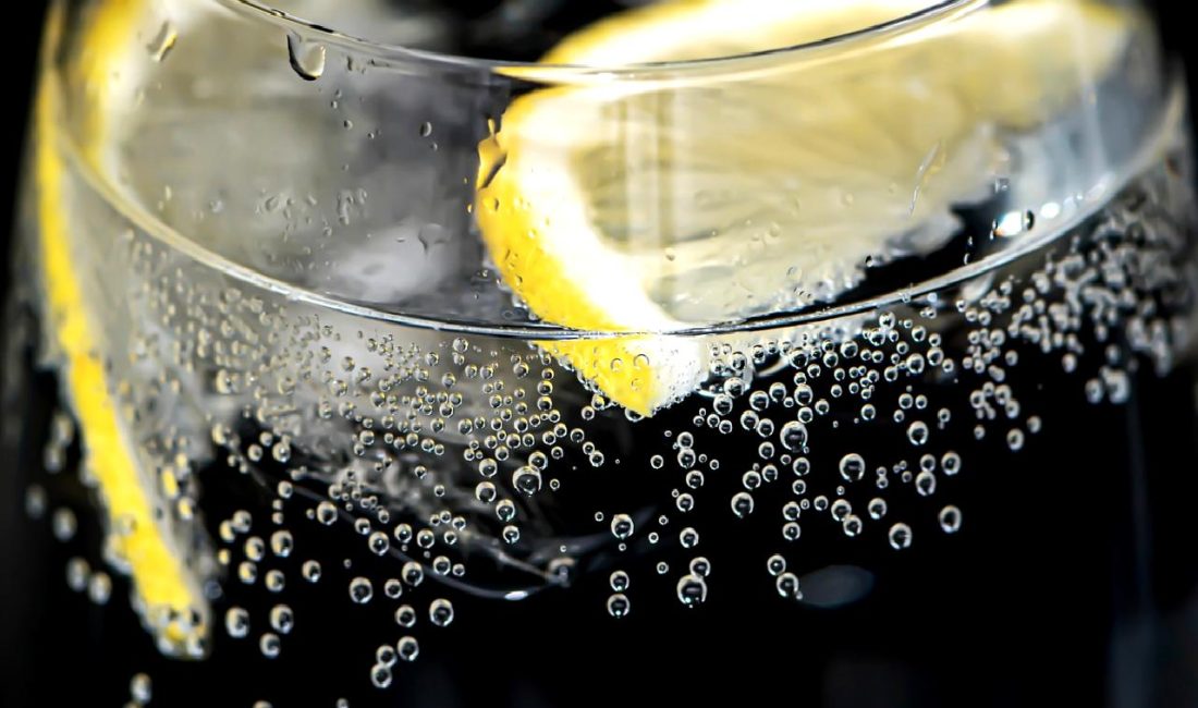 Çin Hisse Senedi Piyasasında Tarihi Yükseliş Çin hisse senedi piyasasında tarihi bir yükseliş yaşanıyor. Yatırımcılar için