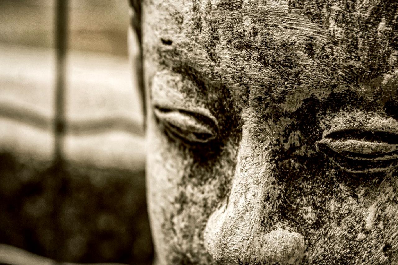 Çin'de üretici fiyat endeksinin düşüşü, tüketici enflasyonu ve ekonomik teşviklerle