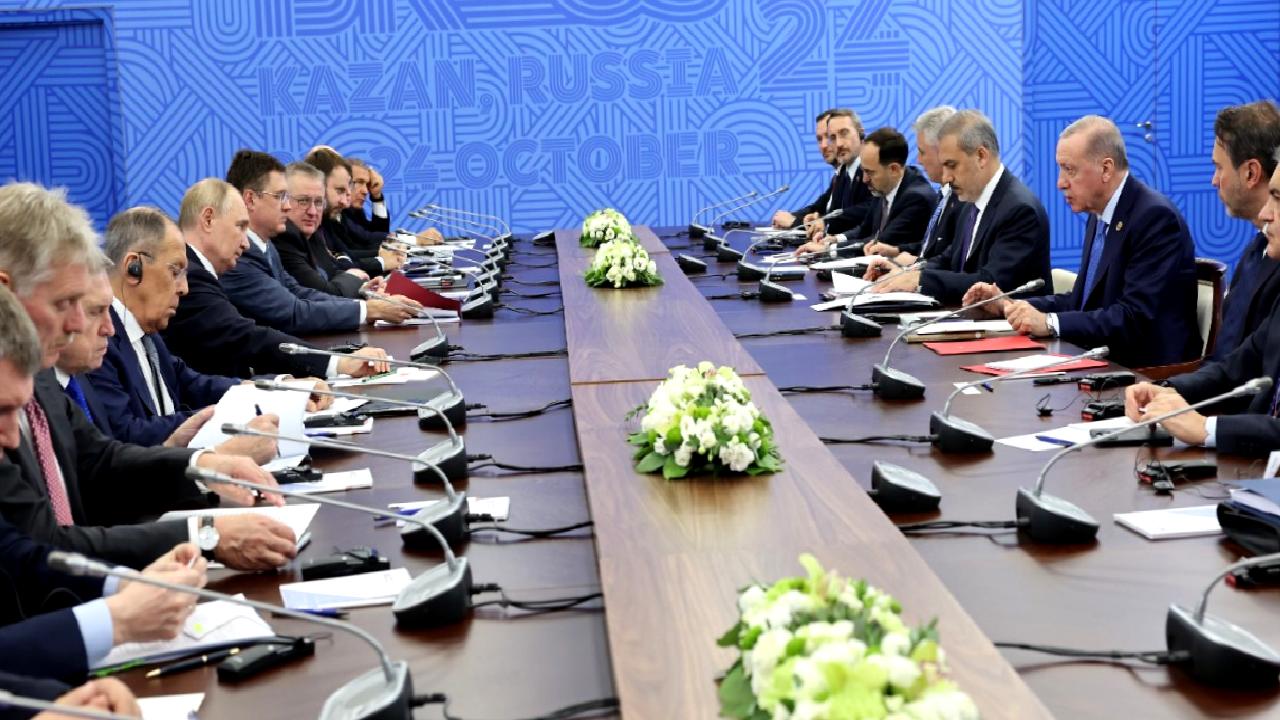 Cumhurbaşkanı Erdoğan, BRICS Zirvesi'nde Türkiye'nin uluslararası ilişkilerine dair önemli açıklamalarda