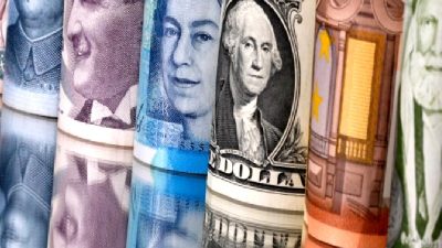 Doların Euro karşısındaki yükselişi, yatırımcılara yeni fırsatlar sunuyor. Bu yazıda,