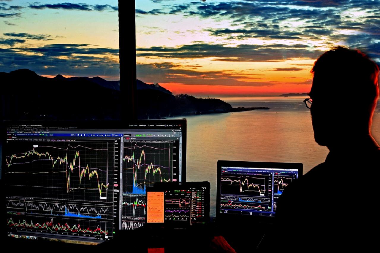 Döviz cinsinden tahvil ihraçlarında rekor beklentisi, yatırımcıların dikkatini çekiyor. Ekonomik