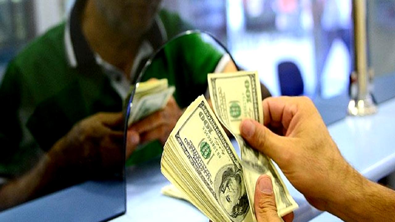 Döviz kurları ve altın fiyatlarındaki güncel değişimleri takip edin. Piyasalardaki