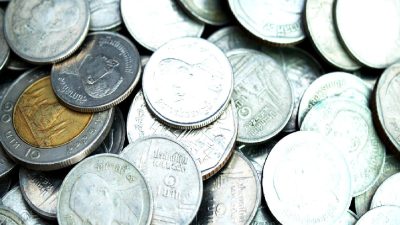 Döviz kurları, ekonomik dengeleri nasıl etkiler? Bu içerikte, döviz kurlarının