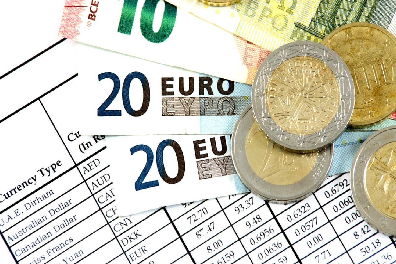 Döviz kurları, uluslararası ticaret ve yatırım kararları için kritik öneme