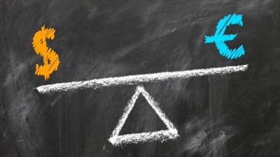 Döviz kurlarındaki güncel durumu ve takip edilmesi gereken önemli faktörleri