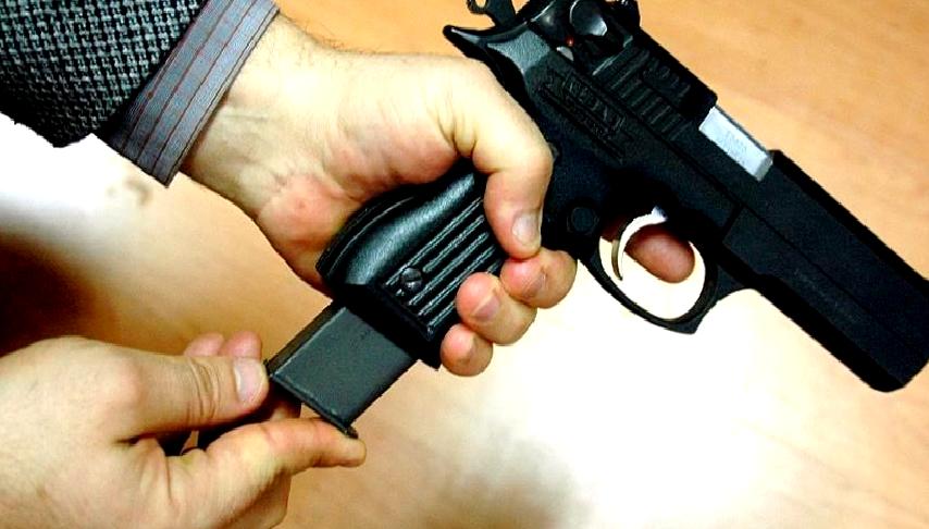 Bir düğün salonunda gerçekleşen silahlı saldırıda, 6 yaşındaki bir çocuk