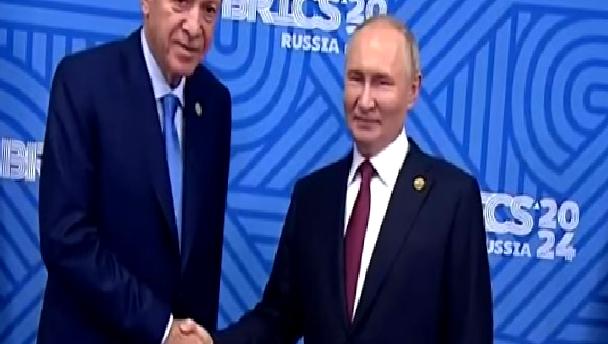Erdoğan ve Putin, Kazan'da gerçekleşen terör saldırısını kınadı. İki lider,