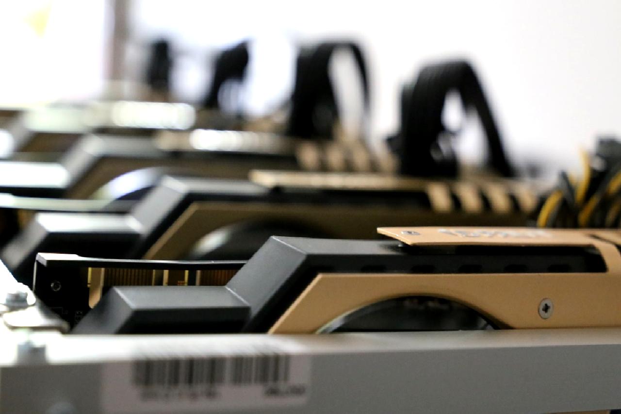 Ethereum'un rekabeti artarken, yeni yükselen kripto paralar ve MultiversX (EGLD)