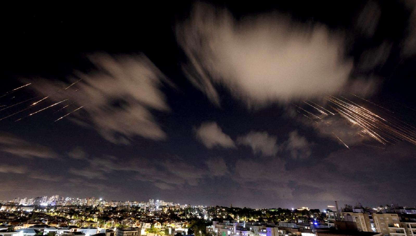 İsrail, Aşkelon'a düzenlenen İHA saldırısı hakkında resmi bir açıklama yaptı.