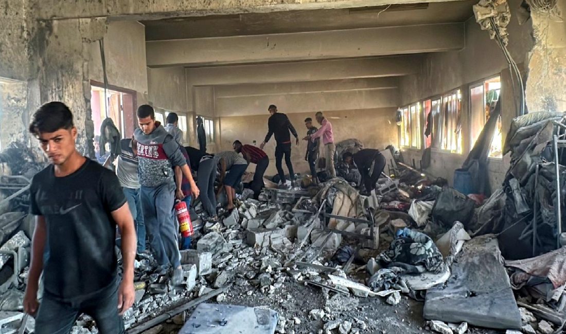 İsrail’in Eş-Şati Mülteci Kampı’na Saldırısı: ‘Esma’ Okulu Vuruldu İsrail'in Eş-Şati Mülteci Kampı'na düzenlediği saldırıda 'Esma' okulu hedef alındı.