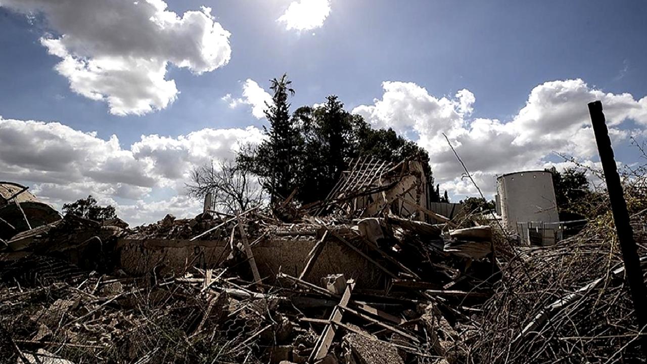Bu içerikte, İsrail'in saldırılarının arka planında yatan nedenler ve ABD'nin