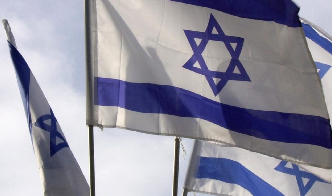 İsrail’in Saldırısı Altındaki Lübnan’da Türk Vatandaşlarının Tahliyesi ve İnsani Yardım İsrail'in saldırıları altında zor günler geçiren Lübnan'daki Türk vatandaşlarının tahliyesi