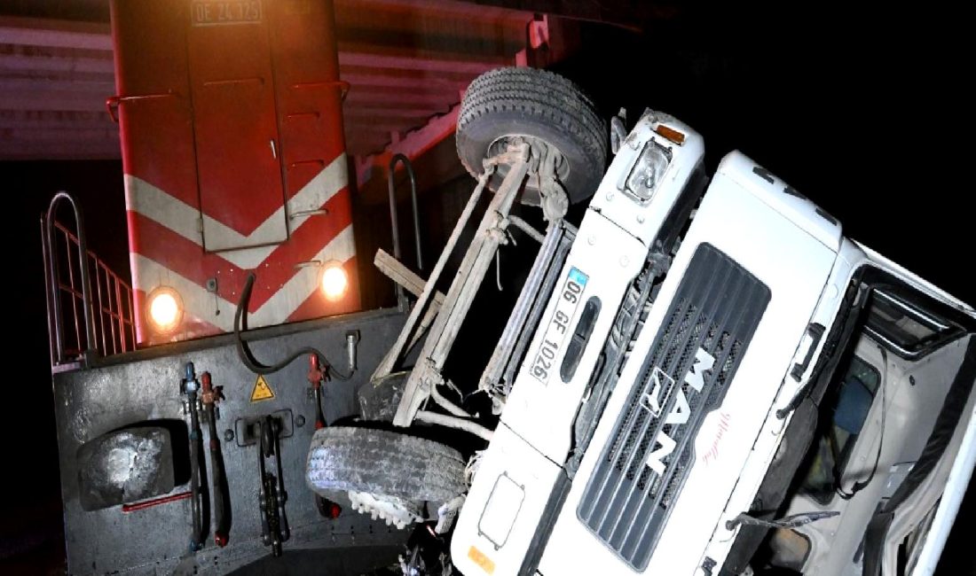 İstanbul – Sofya Tren Seferinde Kaza: Beton Pompasına Çarpma İstanbul - Sofya tren seferinde meydana gelen kazada, tren beton