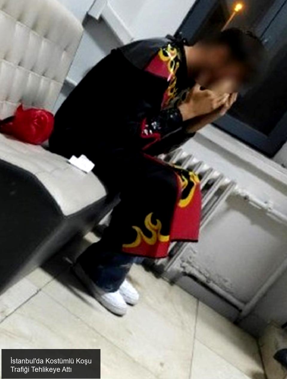 İstanbul'da Kostümlü Koşu Trafiği Tehlikeye Attı