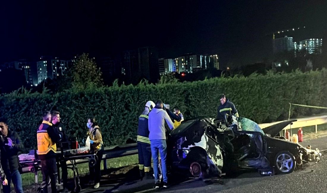 Kapaklı-Çerkezköy karayolunda meydana gelen feci kazada bir kişi hayatını kaybetti.