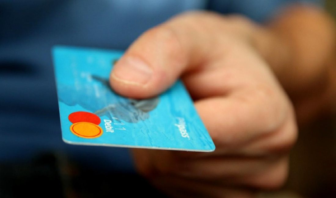 Kredi Kartı Borçlarının Yapılandırılması ve Faiz Oranları Kredi kartı borçlarınızı yapılandırarak rahat bir nefes alabilirsiniz. Faiz oranları,