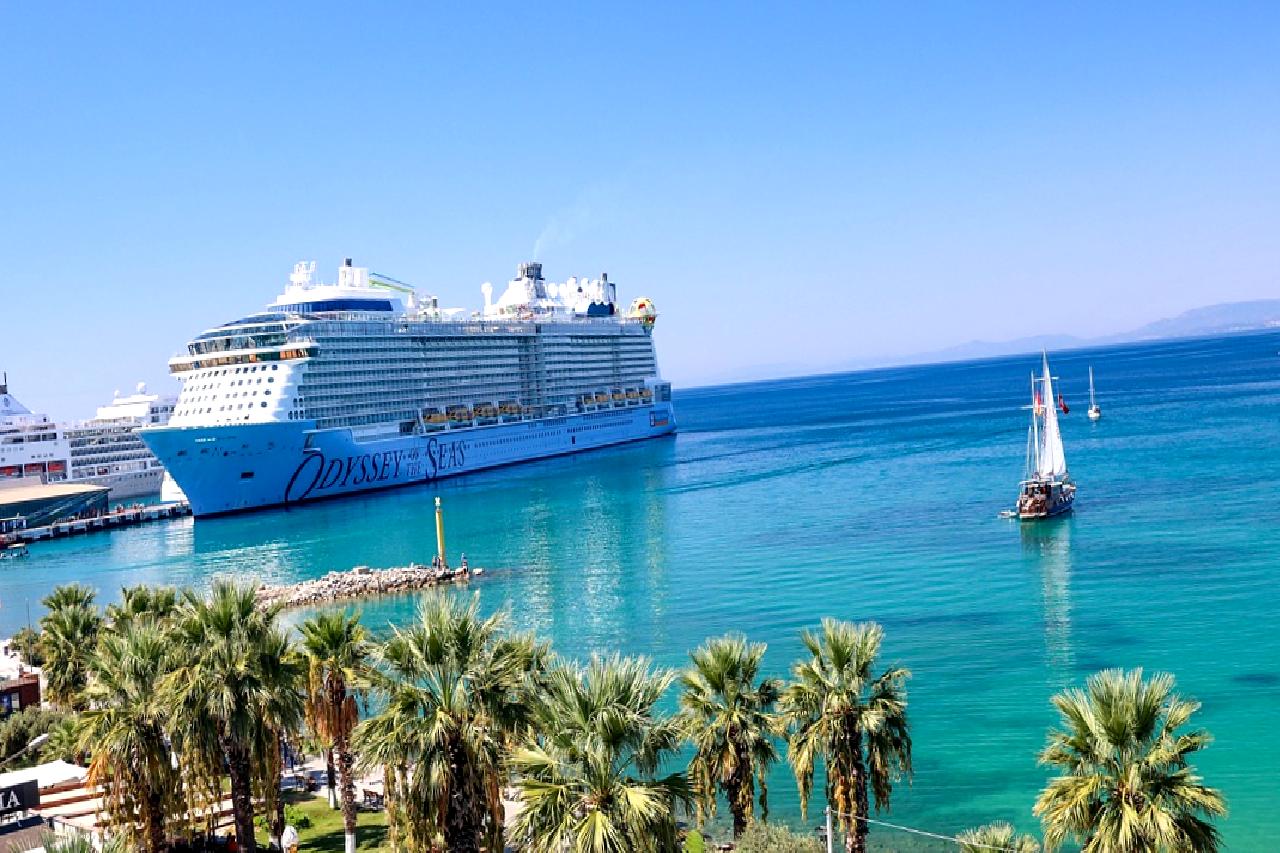 Kuşadası'nda gerçekleştirilen büyük uyuşturucu operasyonu, yerel güvenlik güçlerinin başarılı çalışmalarıyla