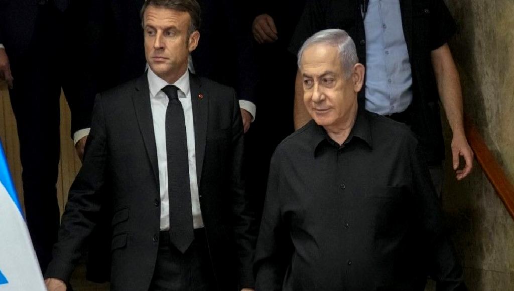 Fransa Cumhurbaşkanı Emmanuel Macron ile İsrail Başbakanı Benjamin Netanyahu arasındaki