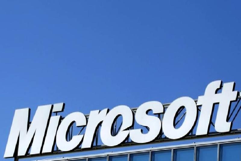 Microsoft'un kripto para yatırımı konusundaki gelişmeleri keşfedin. Şirketin blockchain teknolojisi