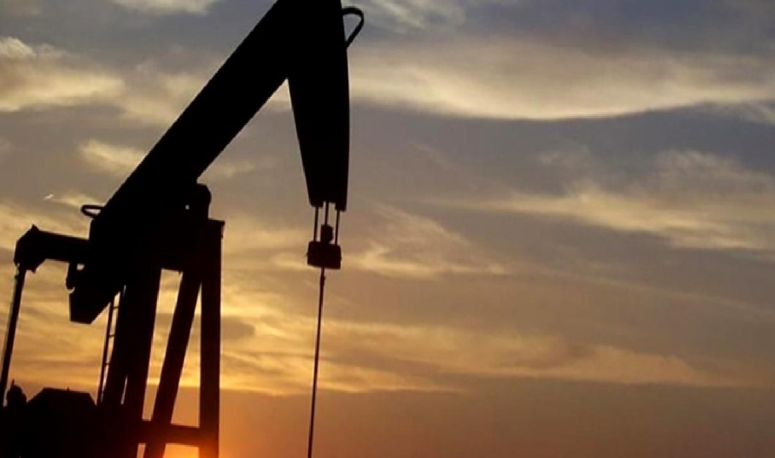 Petrol fiyatlarındaki artış, jeopolitik gelişmelerle iç içe geçmiş durumda. Bu