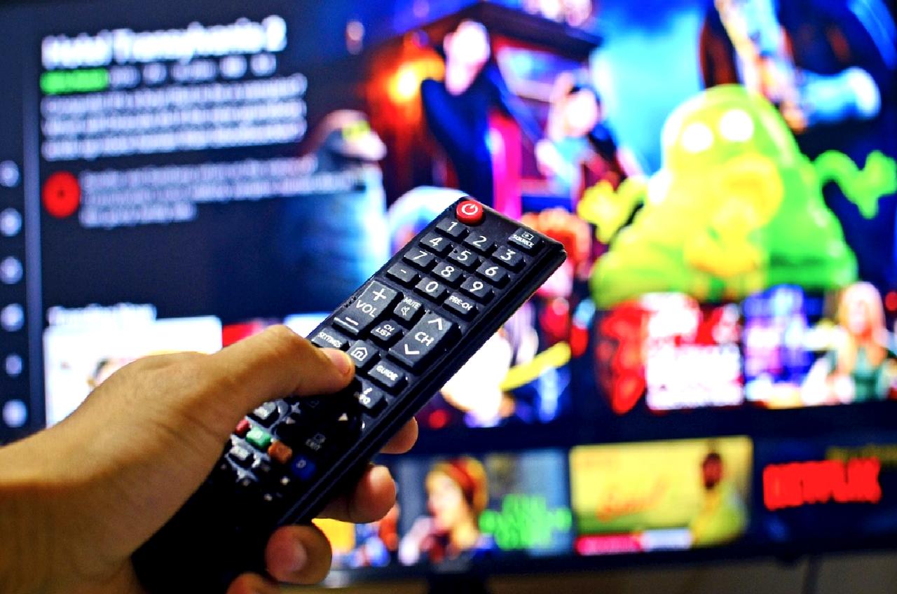 Piyasa kapanışı sonrası hisse senedi hareketlerini analiz edin. Güncel veriler,