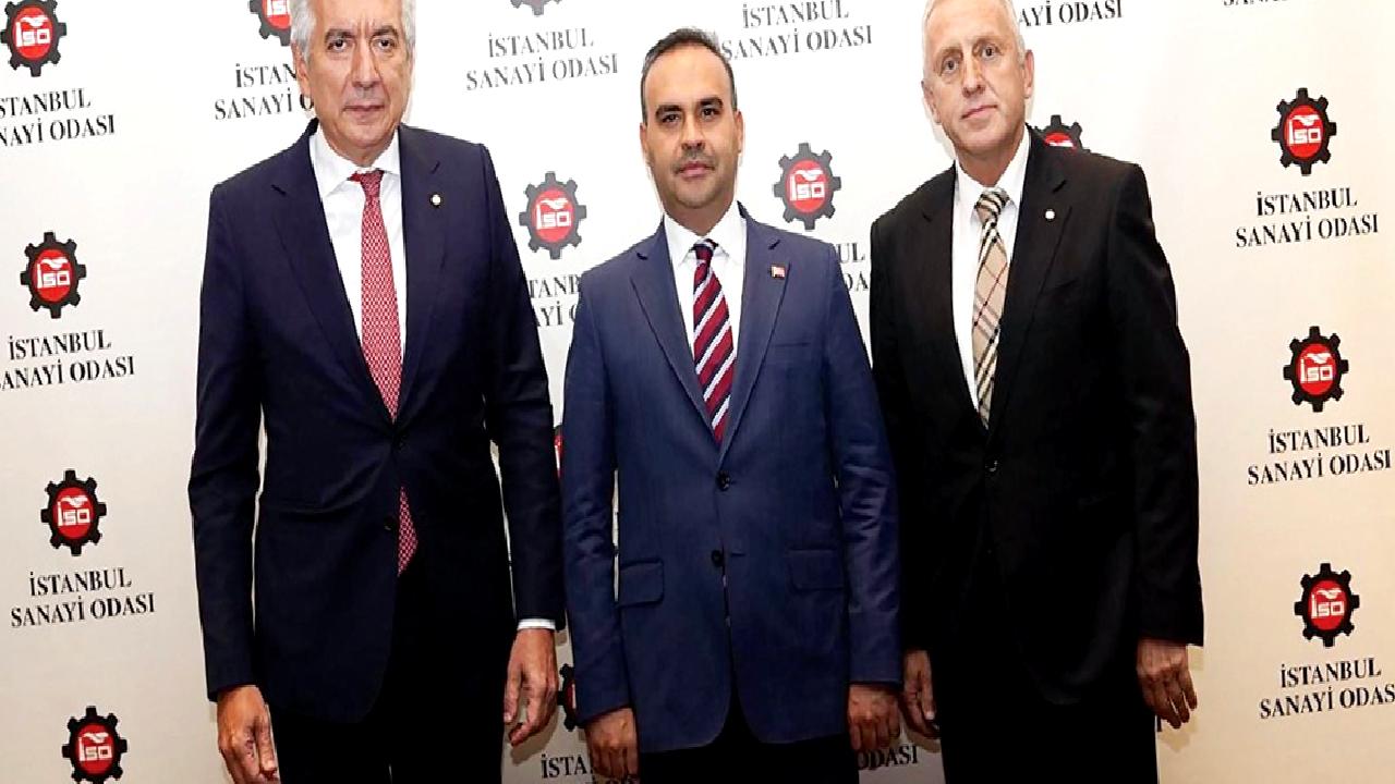 Sanayi sektörünün karşılaştığı ekonomik sorunları derinlemesine inceleyin. Bu içerikte, sektörün