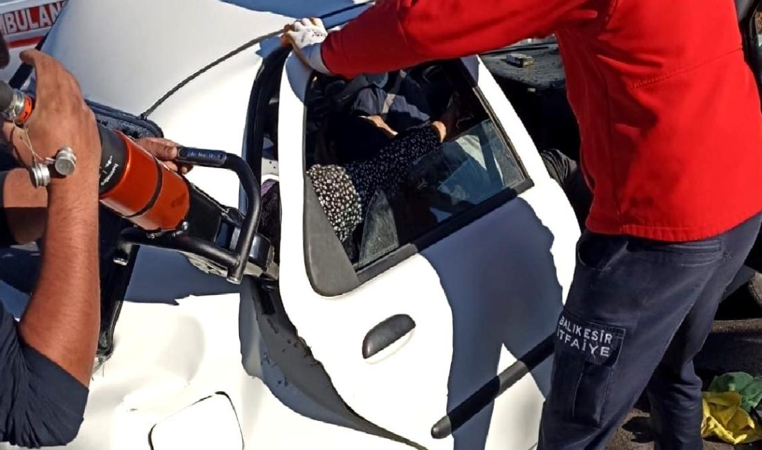 Savaştepe’de Trafik Kazası: Bir Ölü, Dört Yaralı Savaştepe'de meydana gelen trafik kazasında bir kişi hayatını kaybetti, dört