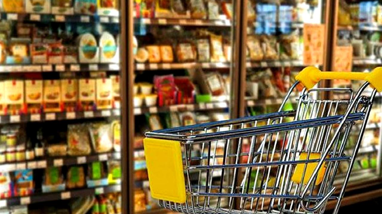 Ekim ayında tüketici güven endeksi yükseldi. Ekonomik beklentiler ve harcama