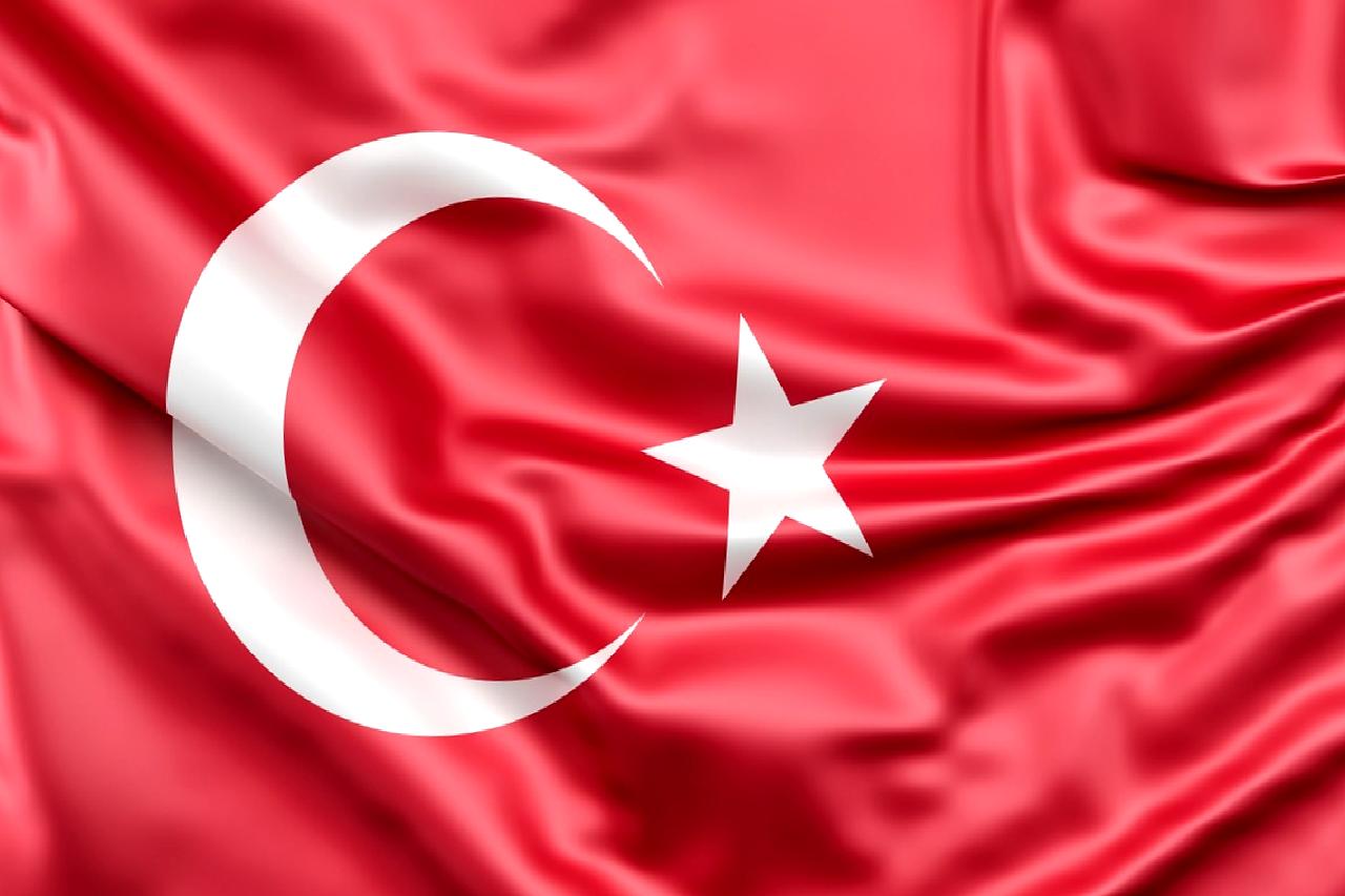 Türkiye'deki ekonomik zorluklarla başa çıkmak için etkili finansal danışmanlık sistemlerini