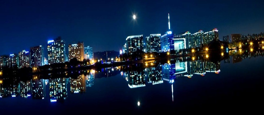 Yeni Hyundai IONIQ 5: Elektrikli Araçta Yenilikler ve Performans Yeni Hyundai IONIQ 5, elektrikli araç dünyasında devrim yaratıyor. Şık