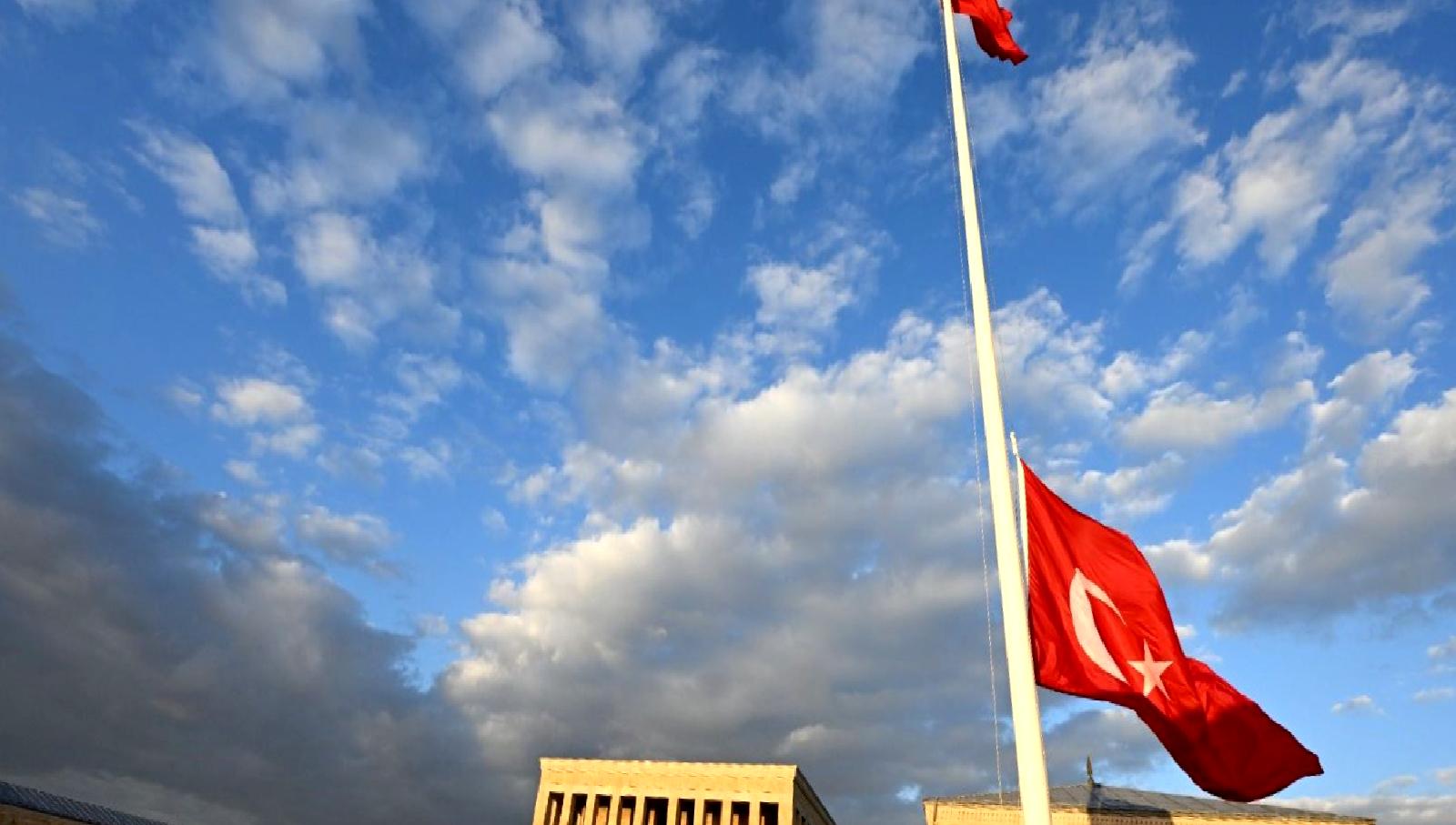 10 Kasım Atatürk'ü Anma Günü'nde, büyük önderimizi anmak ve Anıtkabir'i