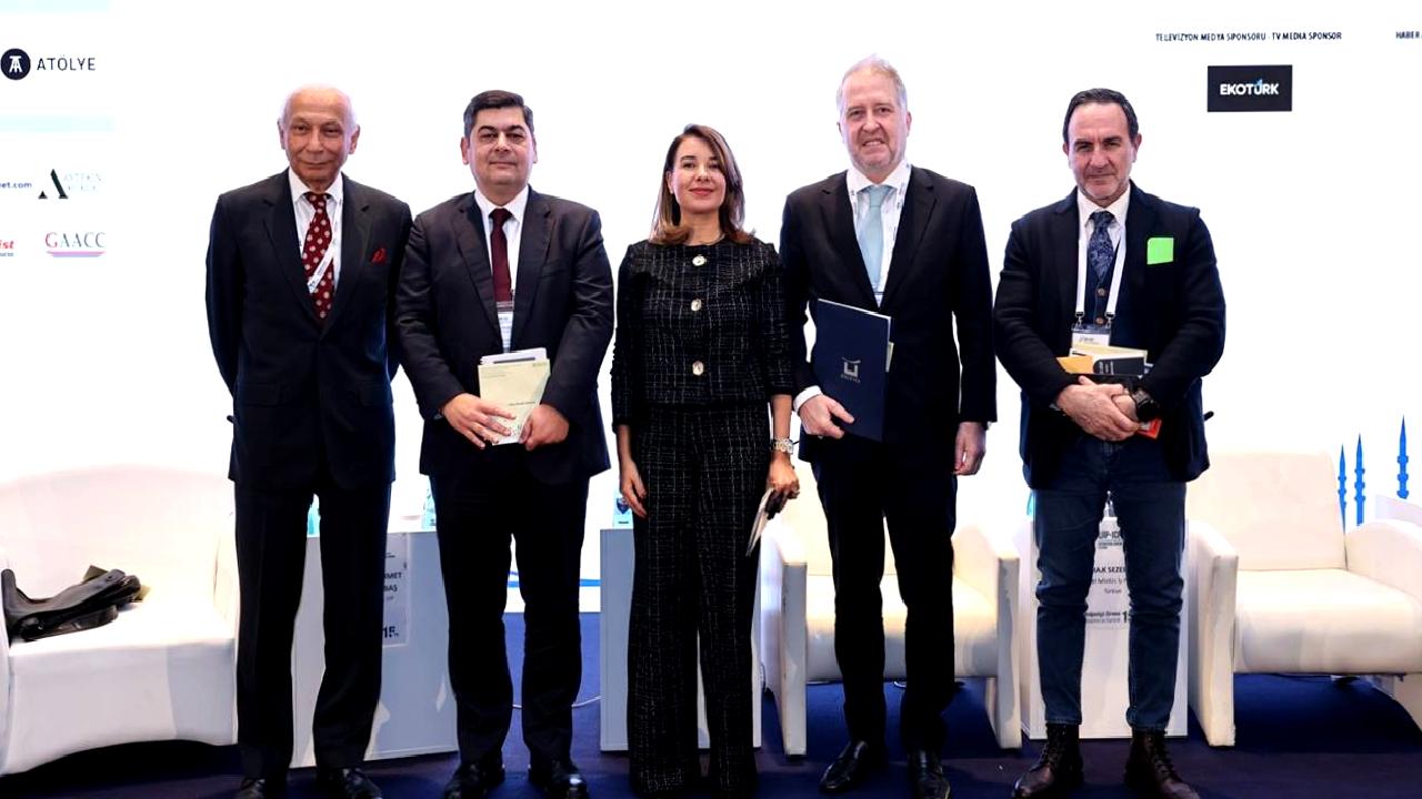 15. Boğaziçi Zirvesi'nde dijital çağda sermaye piyasalarının geleceği tartışıldı. Uzmanlar,